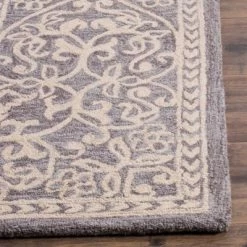 Gayla Swirl Hooked Rug - Safavieh