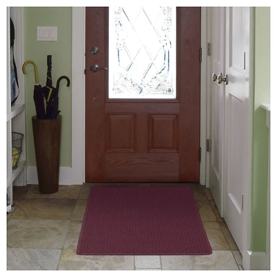 3'x5' Solid Dotted Doormat Burgundy - HomeTrax 3 3'x5' Solid Dotted Doormat Burgundy - HomeTrax