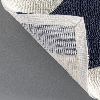 NuLOOM Hand Hooked Vivienne Indoor/ Outdoor Patio Area Rug 7 NuLOOM Hand Hooked Vivienne Indoor/ Outdoor Patio Area Rug - Image 6