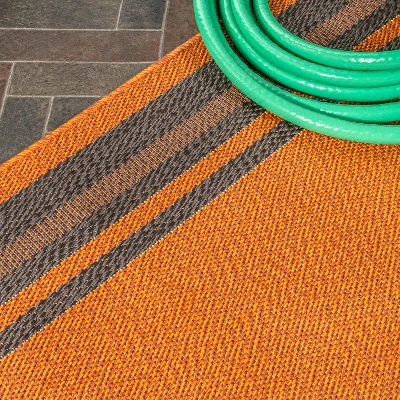 James Modern Border Stripe Indoor/Outdoor Area Rug - JONATHAN Y 12 James Modern Border Stripe Indoor/Outdoor Area Rug - JONATHAN Y - Image 10