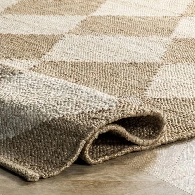 Arvin Olano X RugsUSA - Louie Diamond Checkerboard Jute Area Rug 5 Arvin Olano X RugsUSA - Louie Diamond Checkerboard Jute Area Rug - Image 3