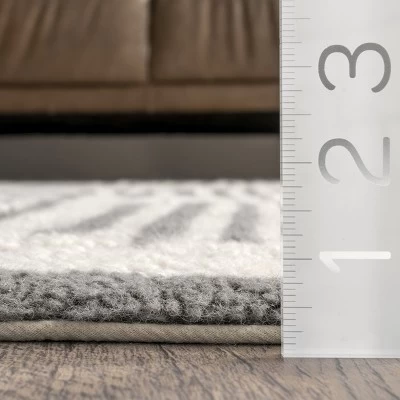 NuLOOM Tayshia Machine Washable Wool Modern Striped Area Rug 4 NuLOOM Tayshia Machine Washable Wool Modern Striped Area Rug - Image 2