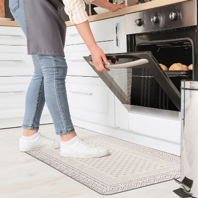 World Rug Gallery Bordered Bohemian Anti-Fatigue Standing Mat 12 World Rug Gallery Bordered Bohemian Anti-Fatigue Standing Mat - Image 10