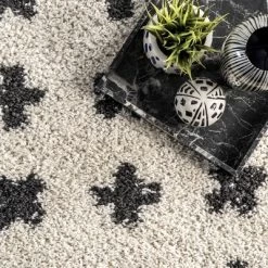 NuLOOM Fatima Cross Cozy Shag Tassel Area Rug 20 NuLOOM Fatima Cross Cozy Shag Tassel Area Rug -Household Improvement Store GUEST 848ab17a c3f7 4289 ab86 6b028f5f99ef