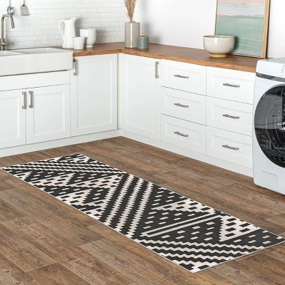 NuLOOM Chiara Machine Washable Modern Geometric Area Rug 3 NuLOOM Chiara Machine Washable Modern Geometric Area Rug
