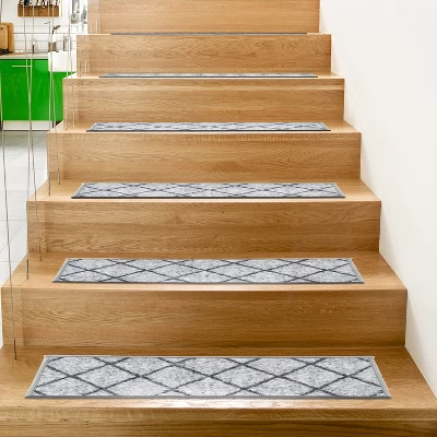 World Rug Gallery Contemporary Trellis Non-Slip Stair Treads 10 World Rug Gallery Contemporary Trellis Non-Slip Stair Treads - Image 8