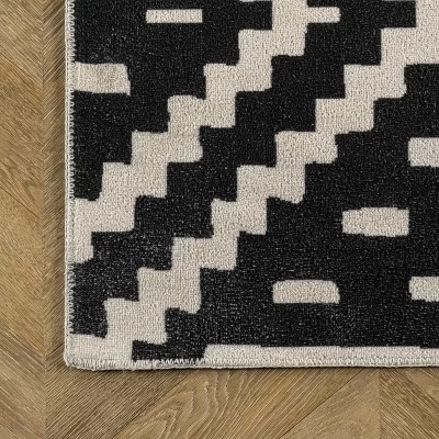 NuLOOM Chiara Machine Washable Modern Geometric Area Rug 6 NuLOOM Chiara Machine Washable Modern Geometric Area Rug - Image 4